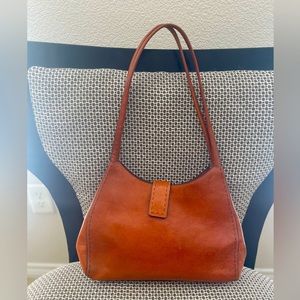 Vintage Fossil Leather Shoulder Bag